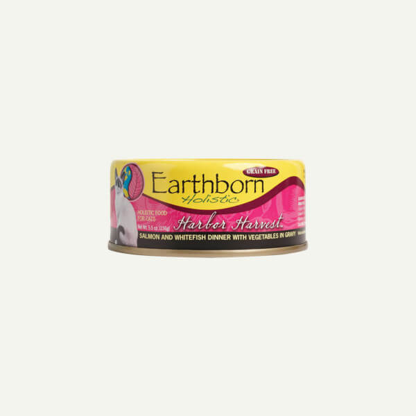 Earthborn Holistic Harbor Harvest cat food - front of can