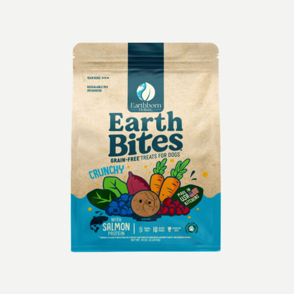 Front of EarthBites Crunchy Salmon bag