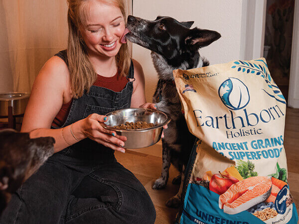 Curated visual reference: Gallery Detail: Earthborn Holistic Pet Food